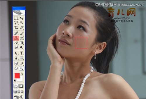 Photoshop给美女人像快速磨皮和美白教程,PS教程,图老师教程网